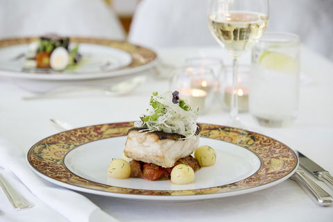 Imperial Hotel Gold Coast - Food Delivery Shop 15