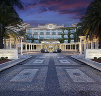 Palazzo Versace - Food Delivery Shop