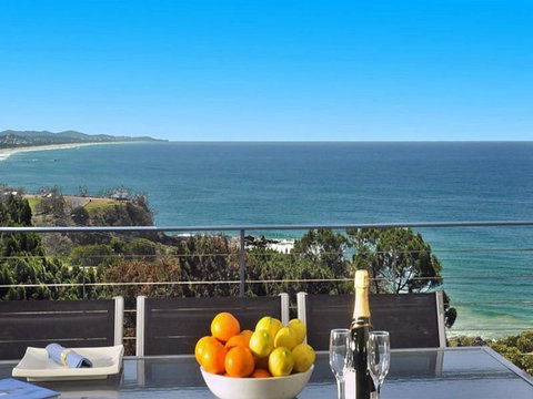 The Point Coolum - Food Delivery Shop 0