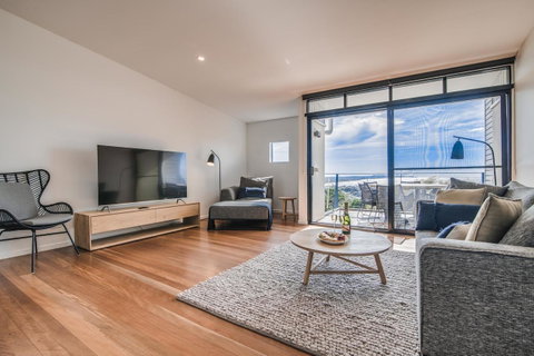 The Point Coolum - Food Delivery Shop 21