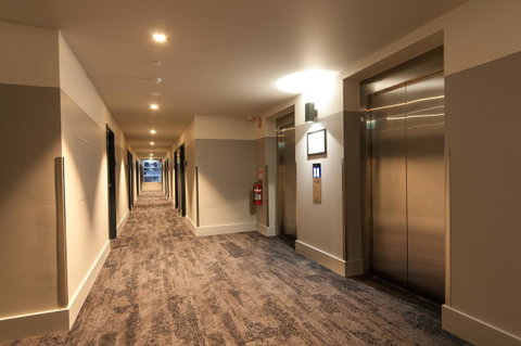 Woodroffe Hotel - Food Delivery Shop 16
