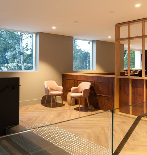 Woodroffe Hotel - Food Delivery Shop 24