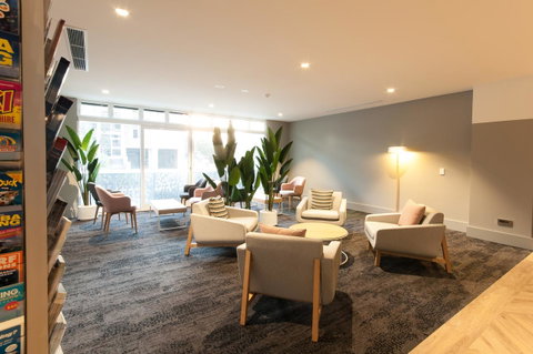 Woodroffe Hotel - Food Delivery Shop 26