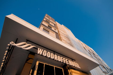 Woodroffe Hotel - Food Delivery Shop 19