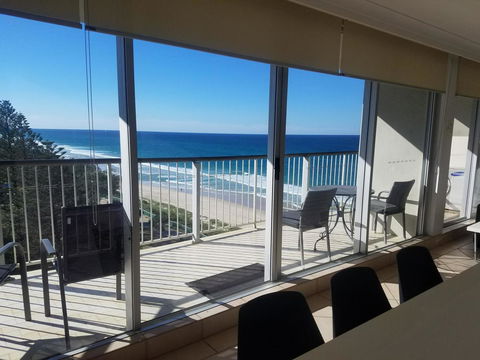 Golden Sands On The Beach - Absolute Beachfront Apartments - Food Delivery Shop 32
