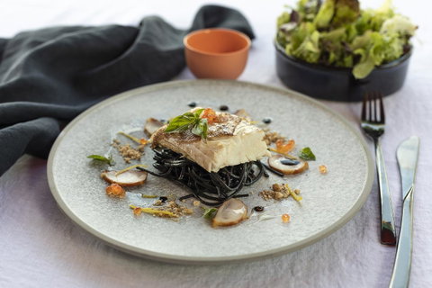 Daydream Island Resort - Food Delivery Shop 40