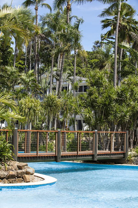 Daydream Island Resort - Food Delivery Shop 21