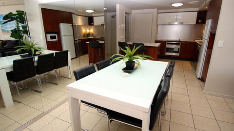 PeepSleep Chevron Towers - Food Delivery Shop 19