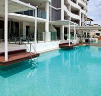 Waters Edge Apartment Cairns - Food Delivery Shop