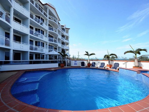 Aquarius Resort - Food Delivery Shop 0