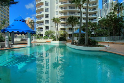 Moroccan Resort - HR Surfers Paradise - Food Delivery Shop 13