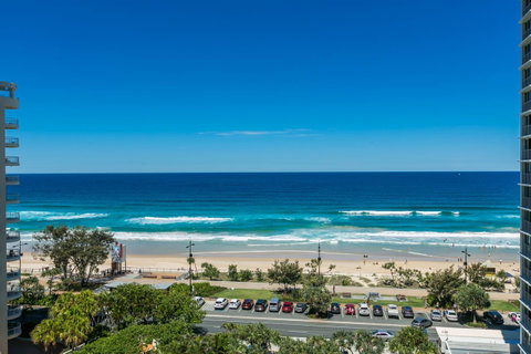 Moroccan Resort - HR Surfers Paradise - Food Delivery Shop 2