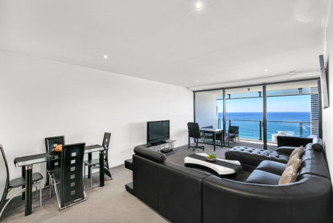 Circle On Cavill, Apartments And Sub Penthouses - We Accommodate - Food Delivery Shop 24
