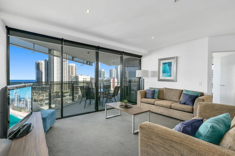 Circle On Cavill, Apartments And Sub Penthouses - We Accommodate - Food Delivery Shop 31
