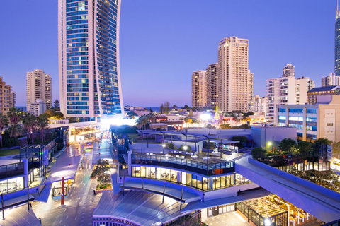 Circle On Cavill, Apartments And Sub Penthouses - We Accommodate - Food Delivery Shop 35