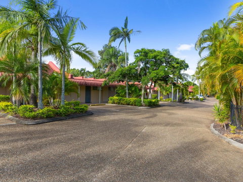 Comfort Inn North Brisbane - Food Delivery Shop 27