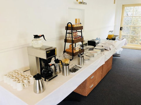 Comfort Inn North Brisbane - Food Delivery Shop 34