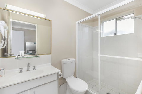 Comfort Inn North Brisbane - Food Delivery Shop 6