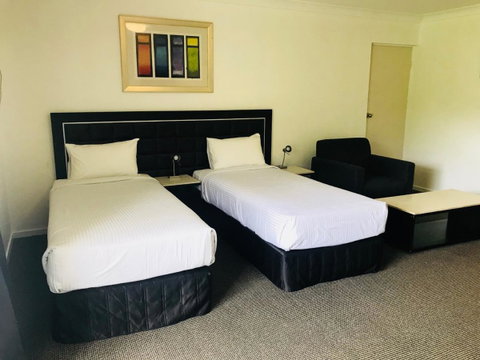 Comfort Inn North Brisbane - Food Delivery Shop 32
