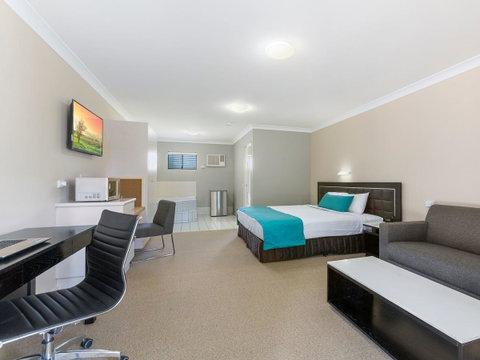 Comfort Inn North Brisbane - Food Delivery Shop 28