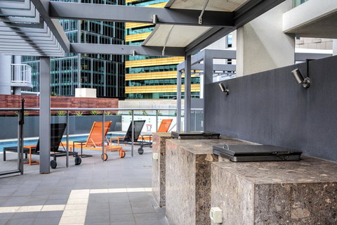 Evolution Apartments - Food Delivery Shop 6