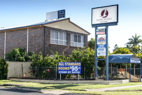 Smart Motels Bert Hinkler - Food Delivery Shop 33