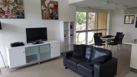 Itara Apartments - Food Delivery Shop 24