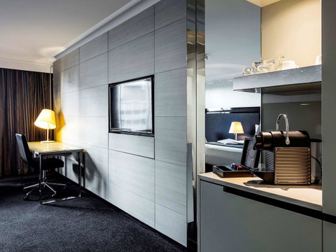 Pullman Brisbane King George Square - Food Delivery Shop 43