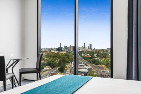 Essence Suites Taringa - Food Delivery Shop 22