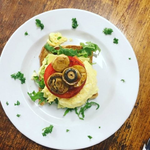 Essence Suites Taringa - Food Delivery Shop 28