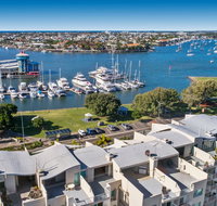 Sailport Mooloolaba Apartments - Food Delivery Shop