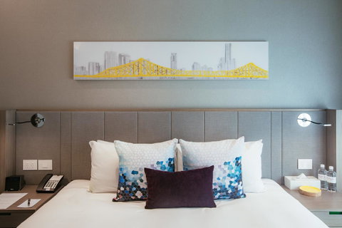 Capri By Fraser Brisbane - Food Delivery Shop 7