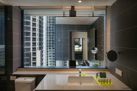 Capri By Fraser Brisbane - Food Delivery Shop 27