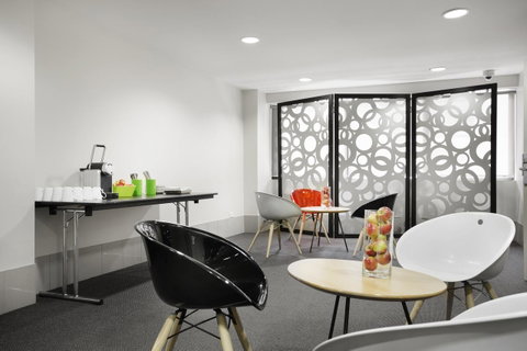 Hotel Indigo Brisbane City Centre, An IHG Hotel - Food Delivery Shop 28