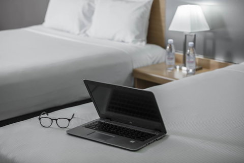 Hotel Indigo Brisbane City Centre, An IHG Hotel - Food Delivery Shop 5