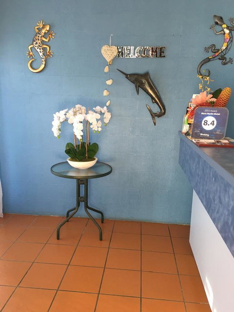 Black Marlin Motel - Food Delivery Shop 1