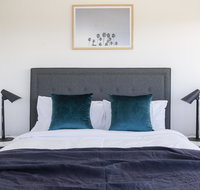 Ridge Apartment Hotel - Food Delivery Shop