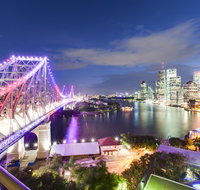 Oakwood Hotel  Apartments Brisbane - Food Delivery Shop