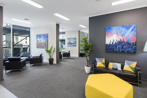 Apartments @ 108 Albert - Food Delivery Shop 8