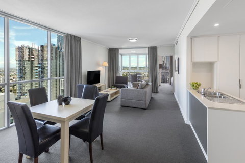 Apartments @ 108 Albert - Food Delivery Shop 18