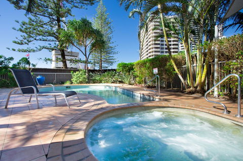 Wharf Boutique Apartments - Food Delivery Shop 29