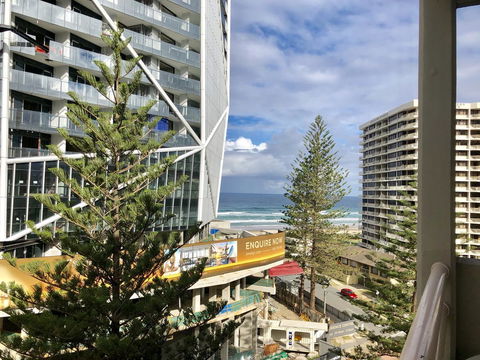 Wharf Boutique Apartments - Food Delivery Shop 34