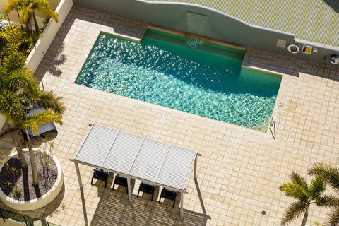 Jack And Newell Holiday Apartments - Food Delivery Shop 3