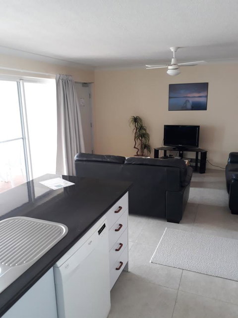 Pandanus Coolum Beach - Food Delivery Shop 7