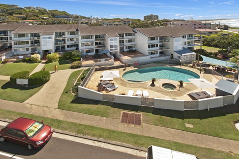 Pandanus Coolum Beach - Food Delivery Shop 19