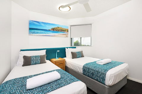 Malibu Apartments - Food Delivery Shop 3