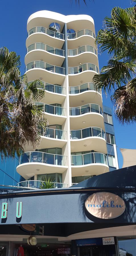 Malibu Apartments - Food Delivery Shop 18