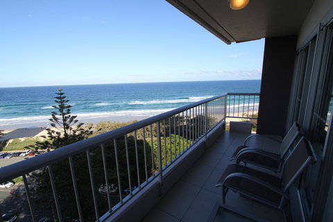 Narrowneck Court Holiday Apartments - Food Delivery Shop 10