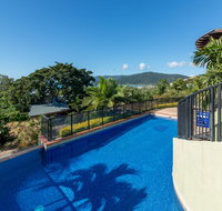Paradise Penthouse at Waves - Airlie Beach - Food Delivery Shop