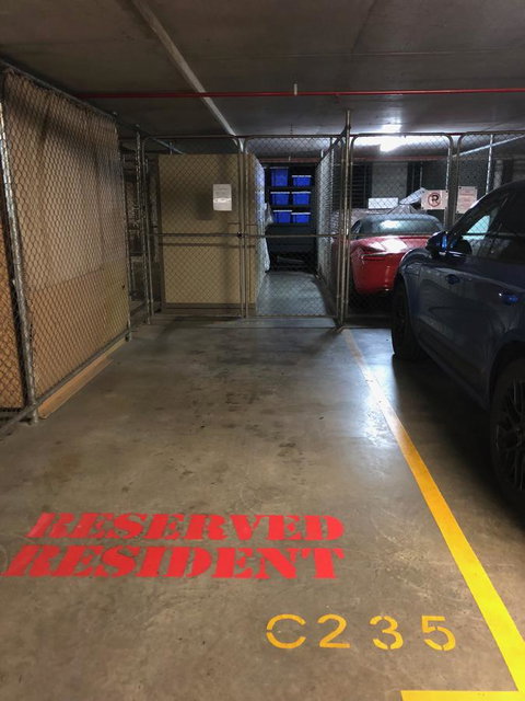 Felix 374 FF Apartment - Food Delivery Shop 20